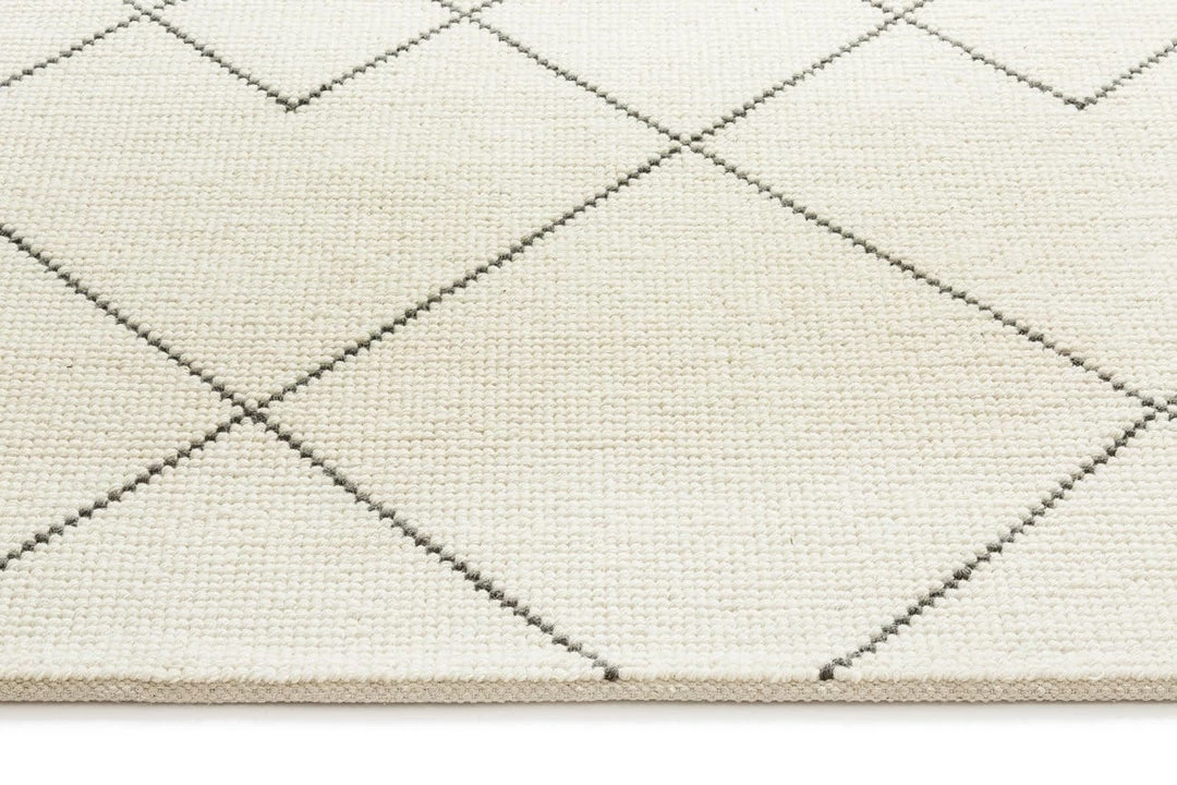 Miss Amara All Rugs Zane Ivory Tribal Pattern Wool Rug