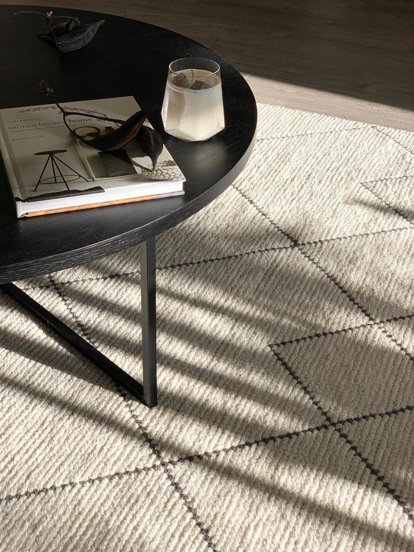 Miss Amara All Rugs Zane Ivory Tribal Pattern Wool Rug