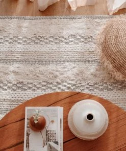 Miss Amara All Rugs Zoya Tribal Ivory Shag Rug